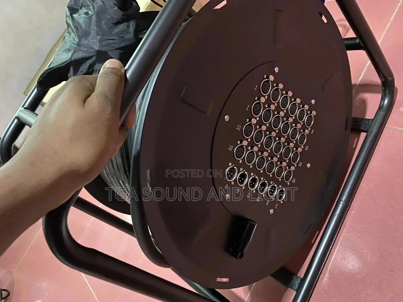Titanic 50ft 24-channel Stage Wheel Microphone Snake Cable