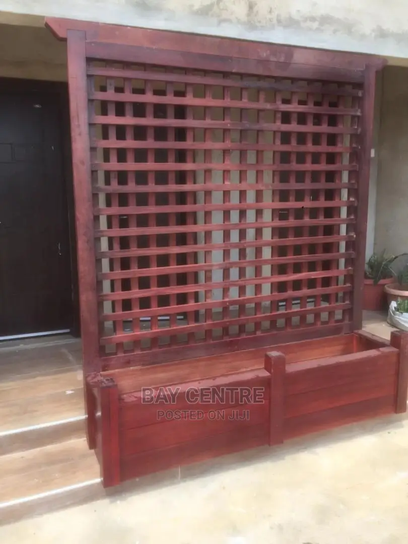 Flower Pot Partition