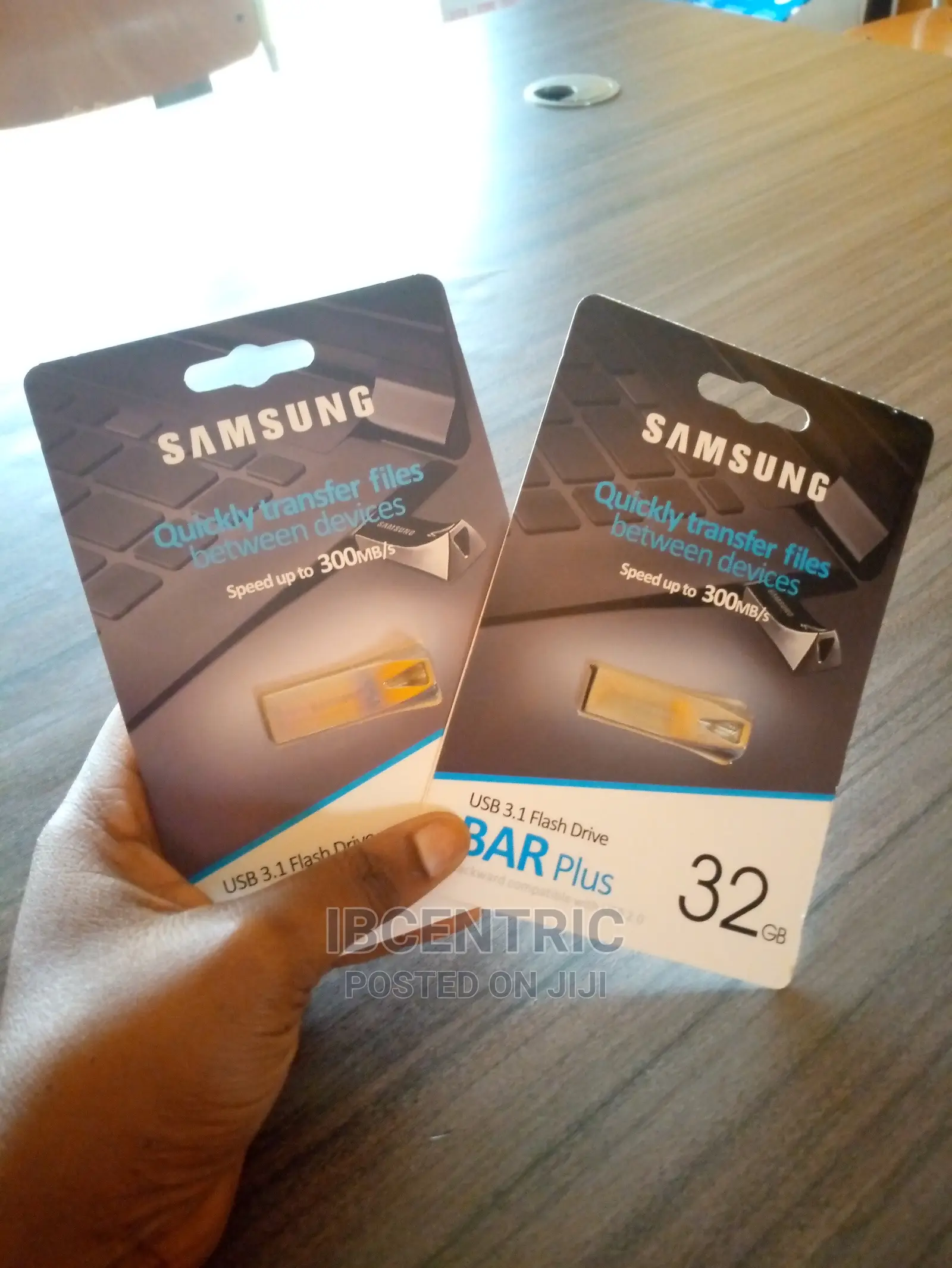 Samsung 32GB Pen Drive