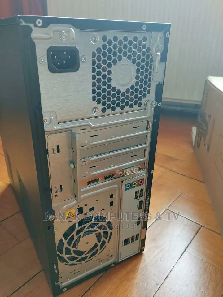 Desktop Computer HP Pavilion 570 8GB Intel Core i5 HDD 512GB