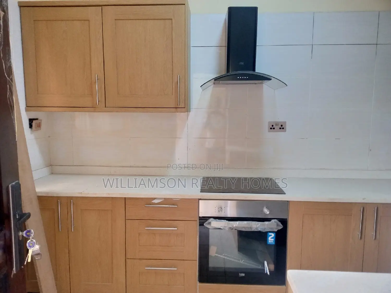 4bdrm Duplex in Hfc Estate, Spintex for rent