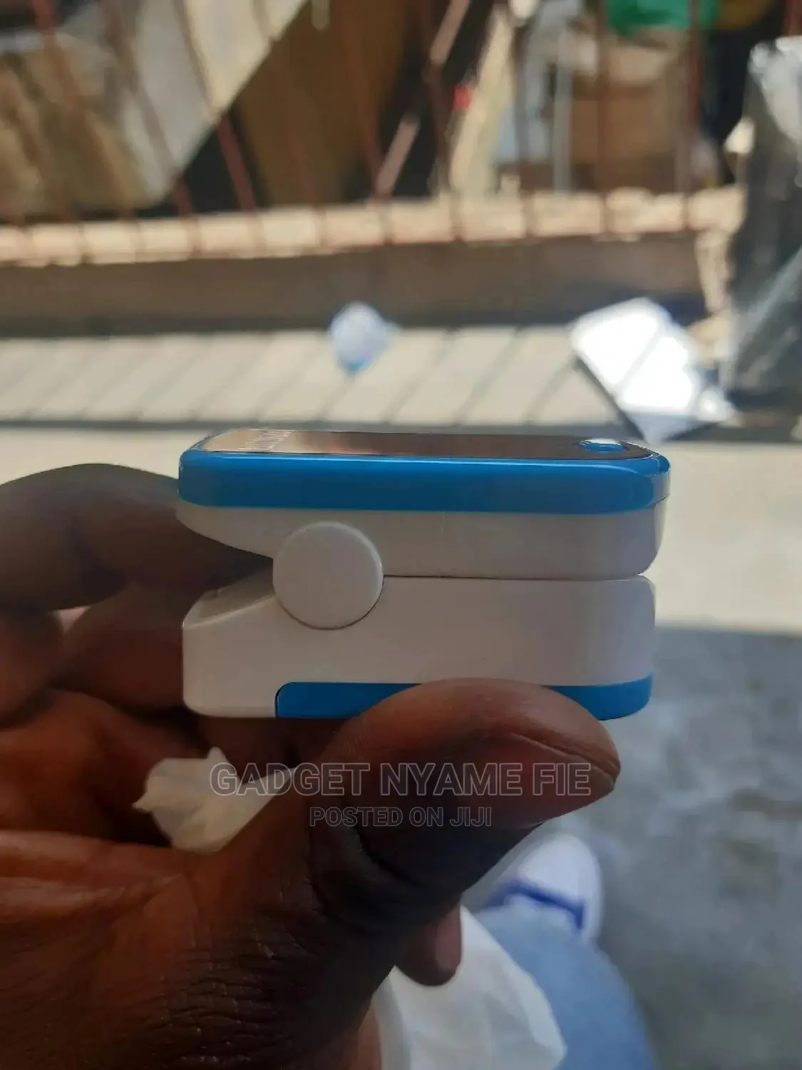 Finger Pulse Oximeter