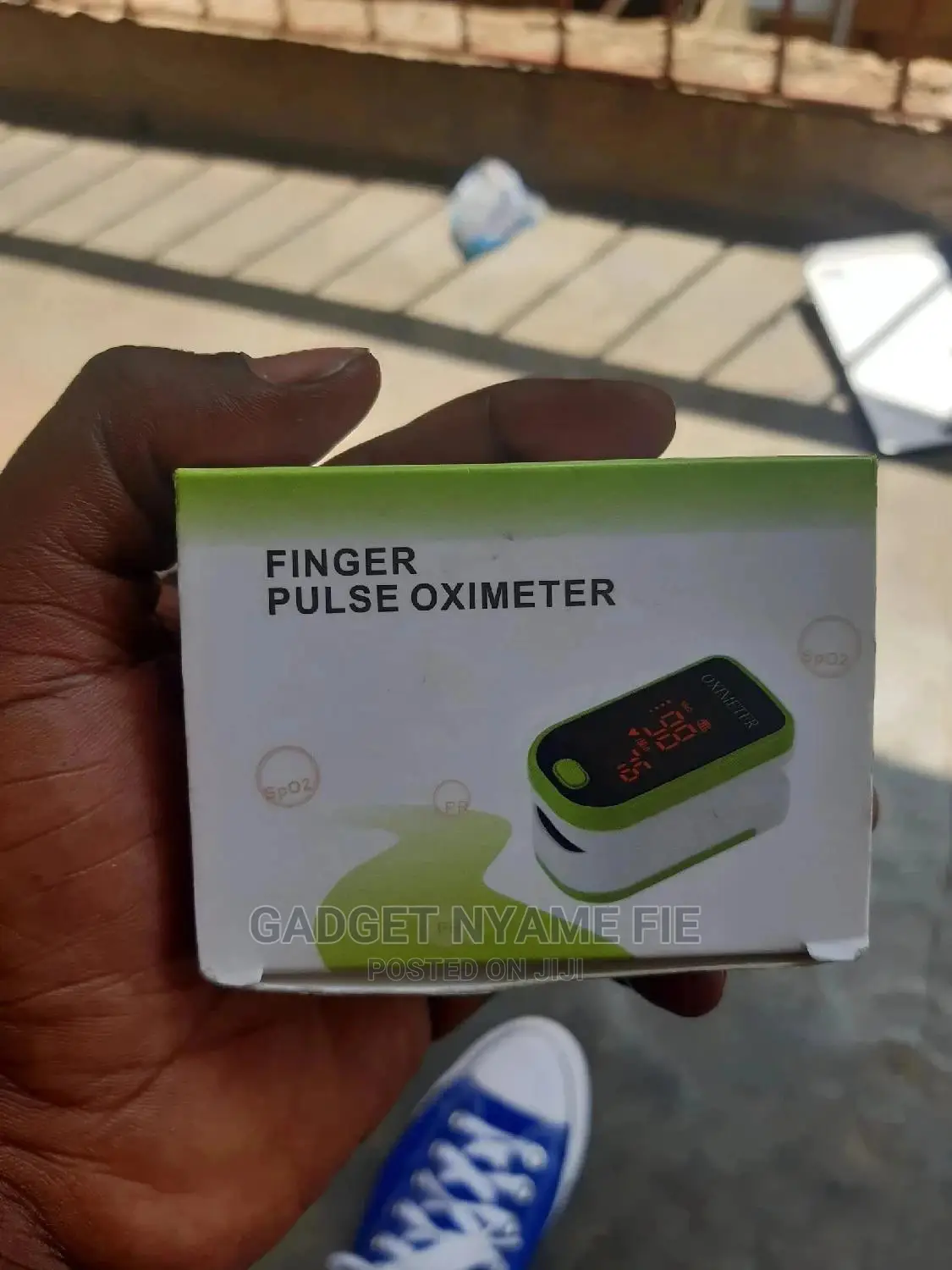 Finger Pulse Oximeter