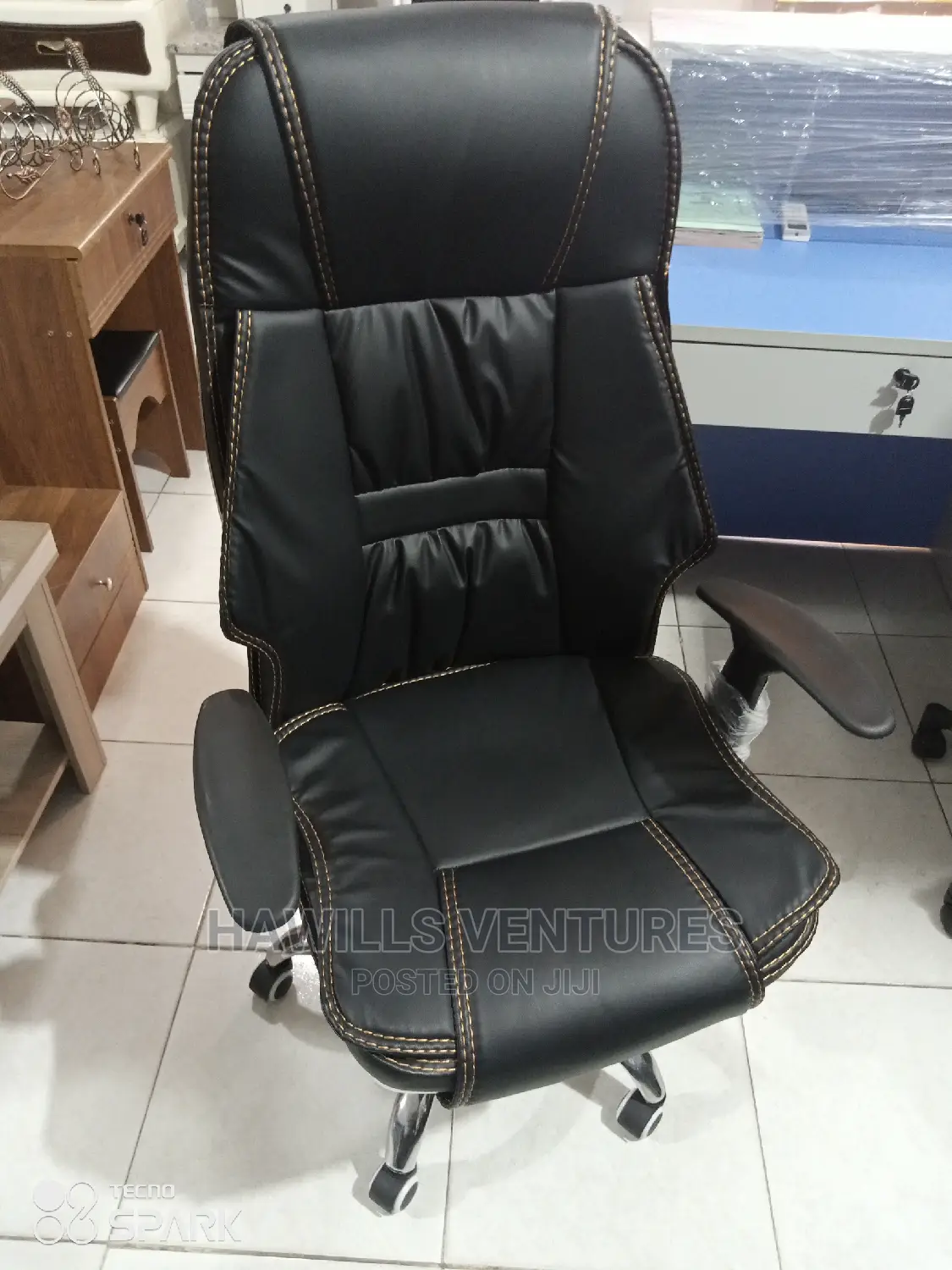 Gabryll Chair