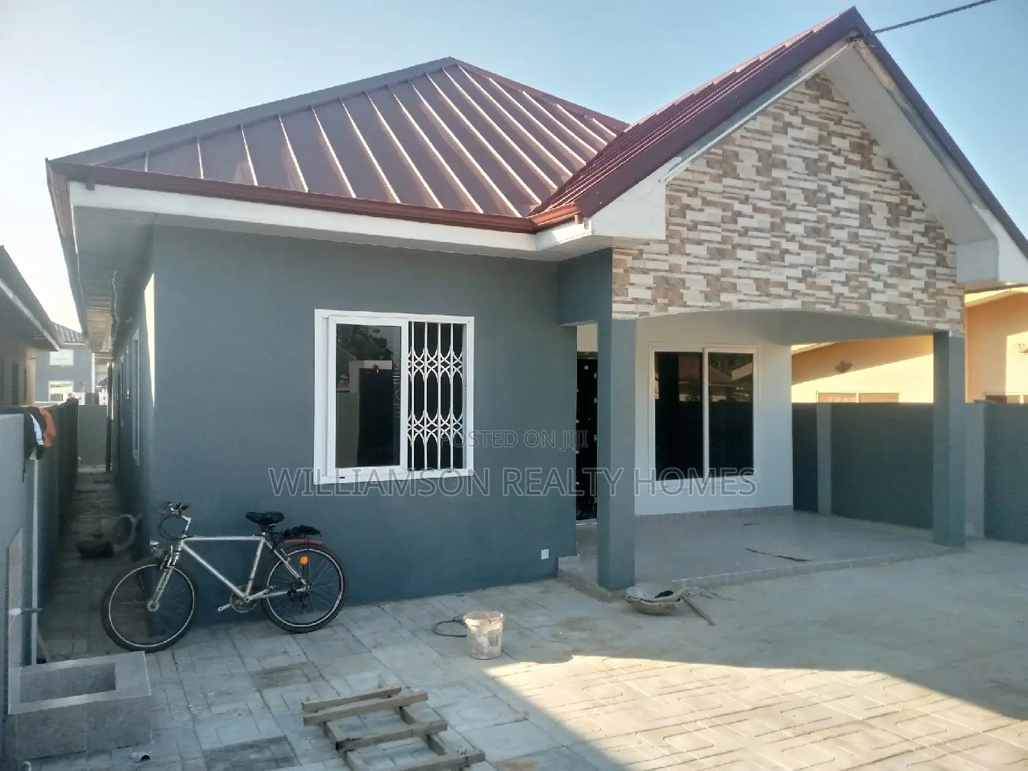 3bdrm House in Coastal Estate, Spintex for sale