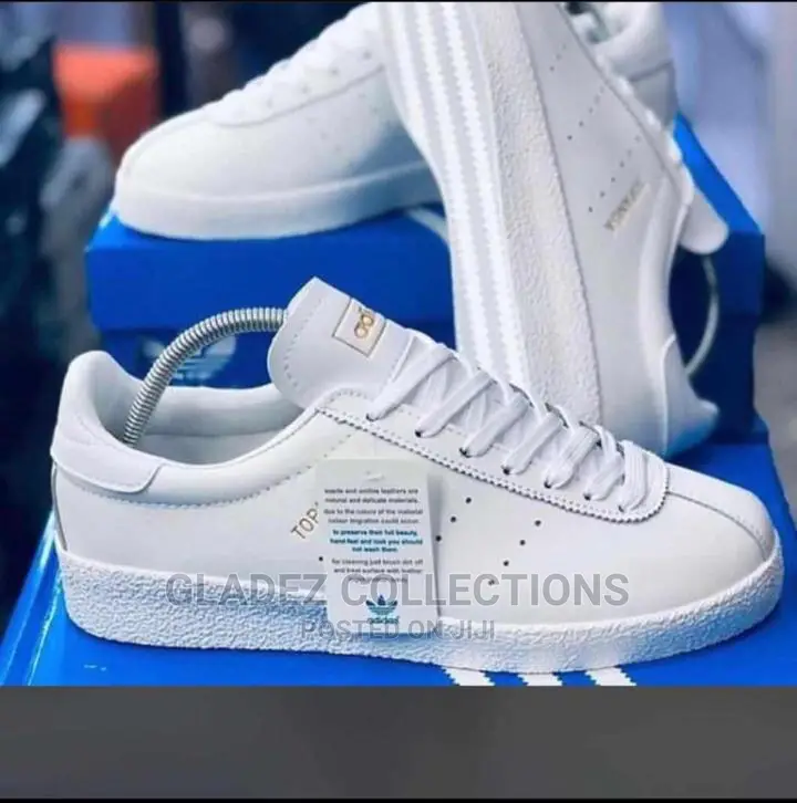 Adidas Topanga