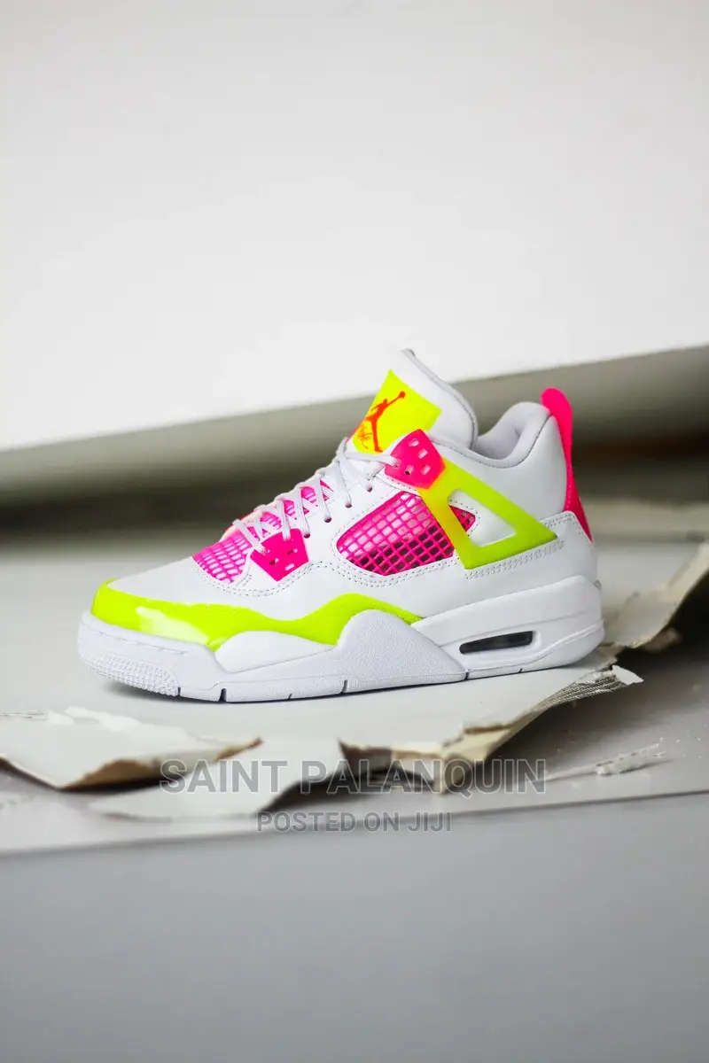 Air Jordan 4 Lemonade