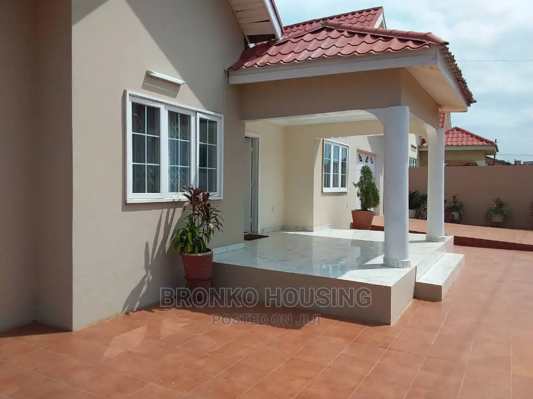 Furnished 4bdrm House in Bronko Housing, Accra Metropolitan for rent