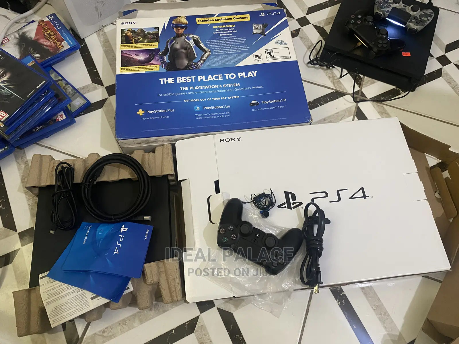 New Playstation 4 Slim With Complete Box