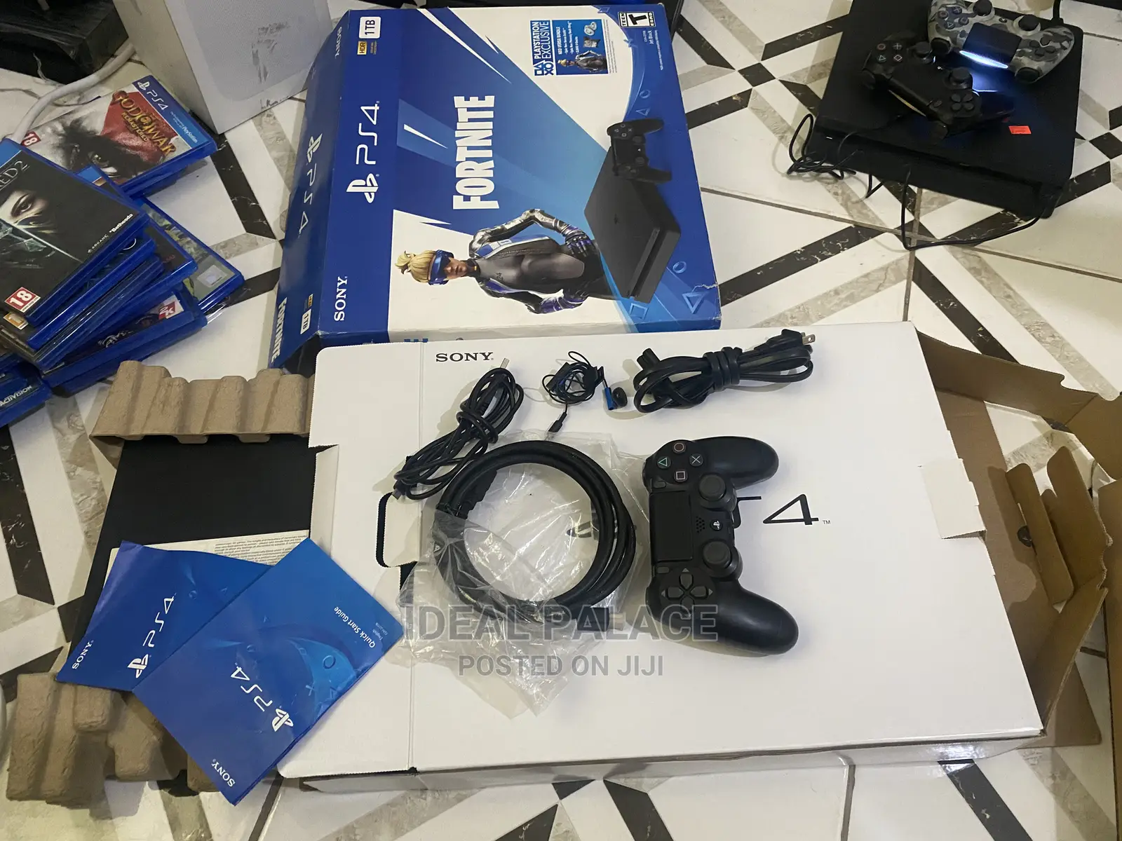 New Playstation 4 Slim With Complete Box