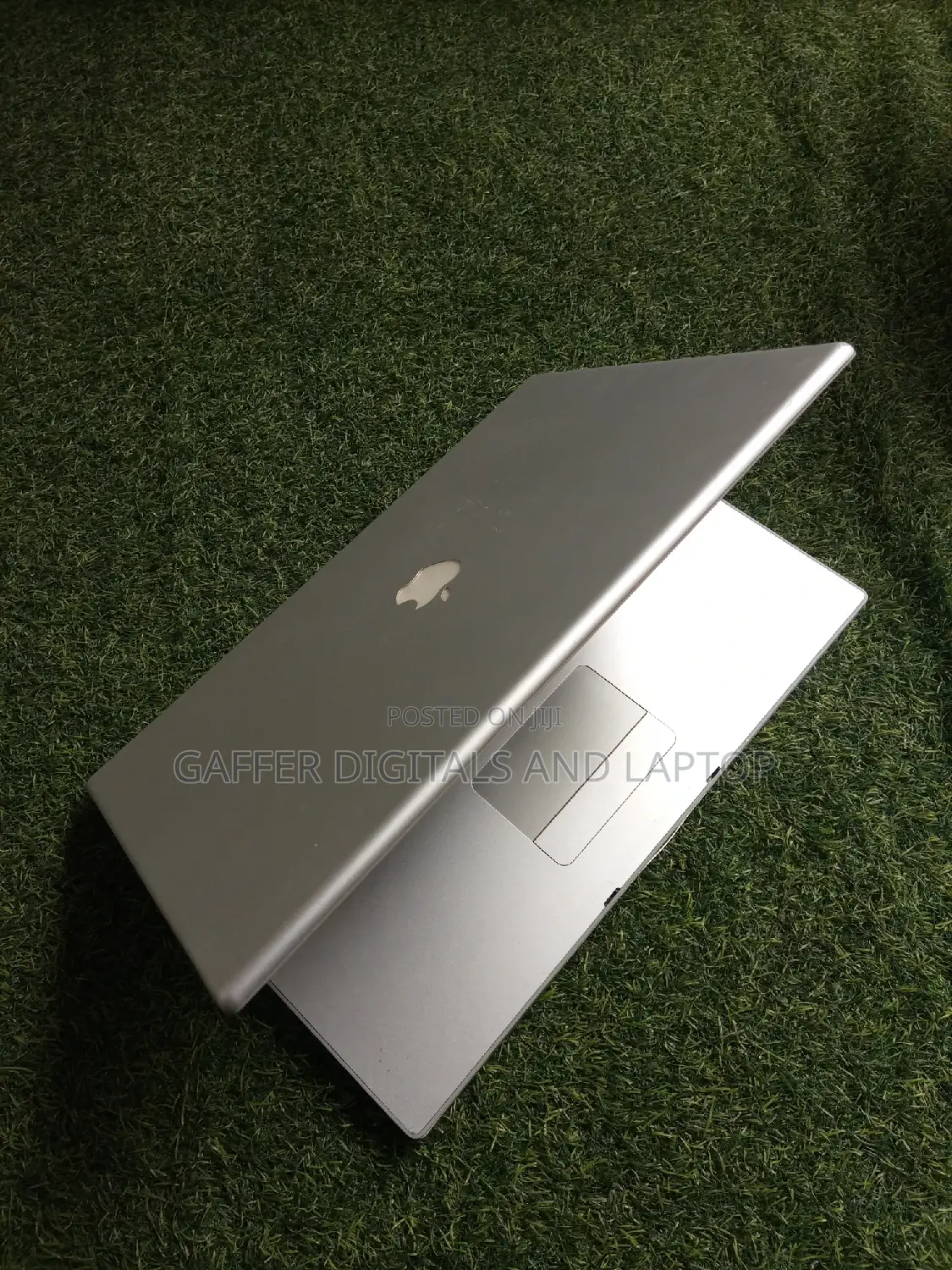 Laptop Apple MacBook 2009 2GB Intel Celeron HDD 72GB