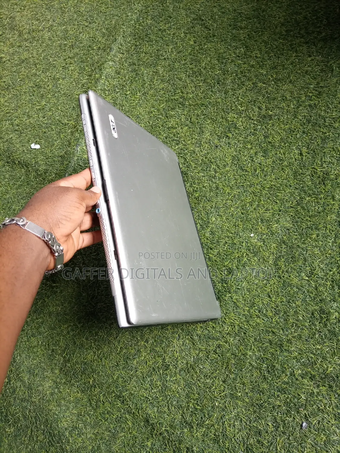 New Laptop Acer Apsire M3 581TG 2GB Intel Pentium HDD 128GB
