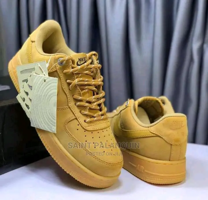 Nike Air Brown