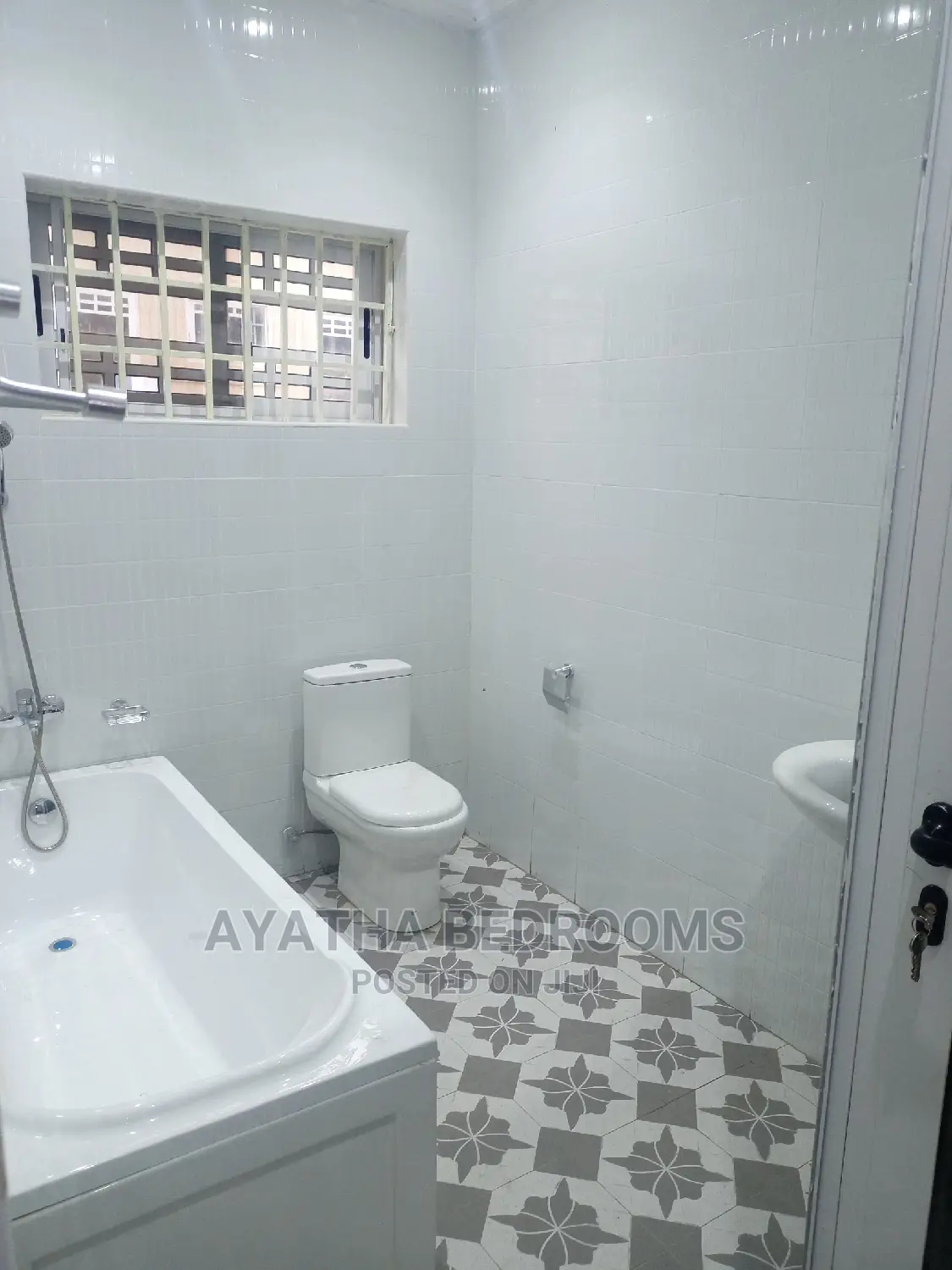 3bdrm House in Ayathar Bedroom, Teshie for Rent