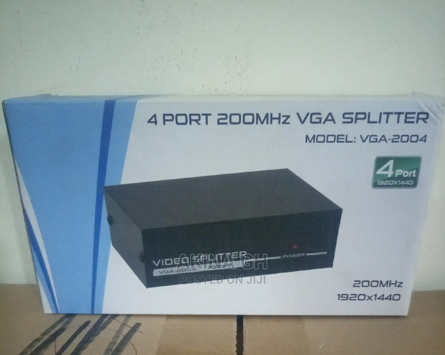 4 Port 200mhz 1x4 VGA Splitter