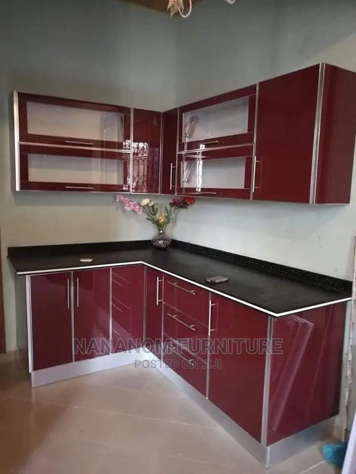 Modern Kitchen Carbinet Available