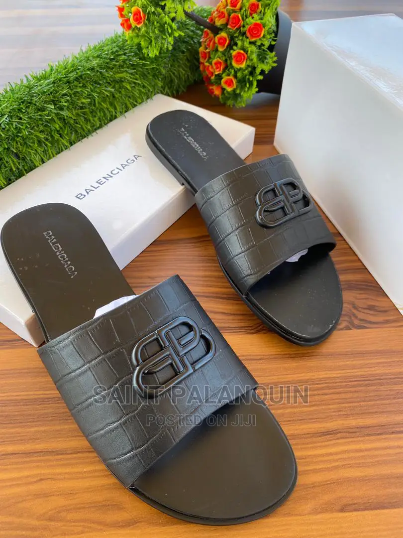 Balenciaga Slippers