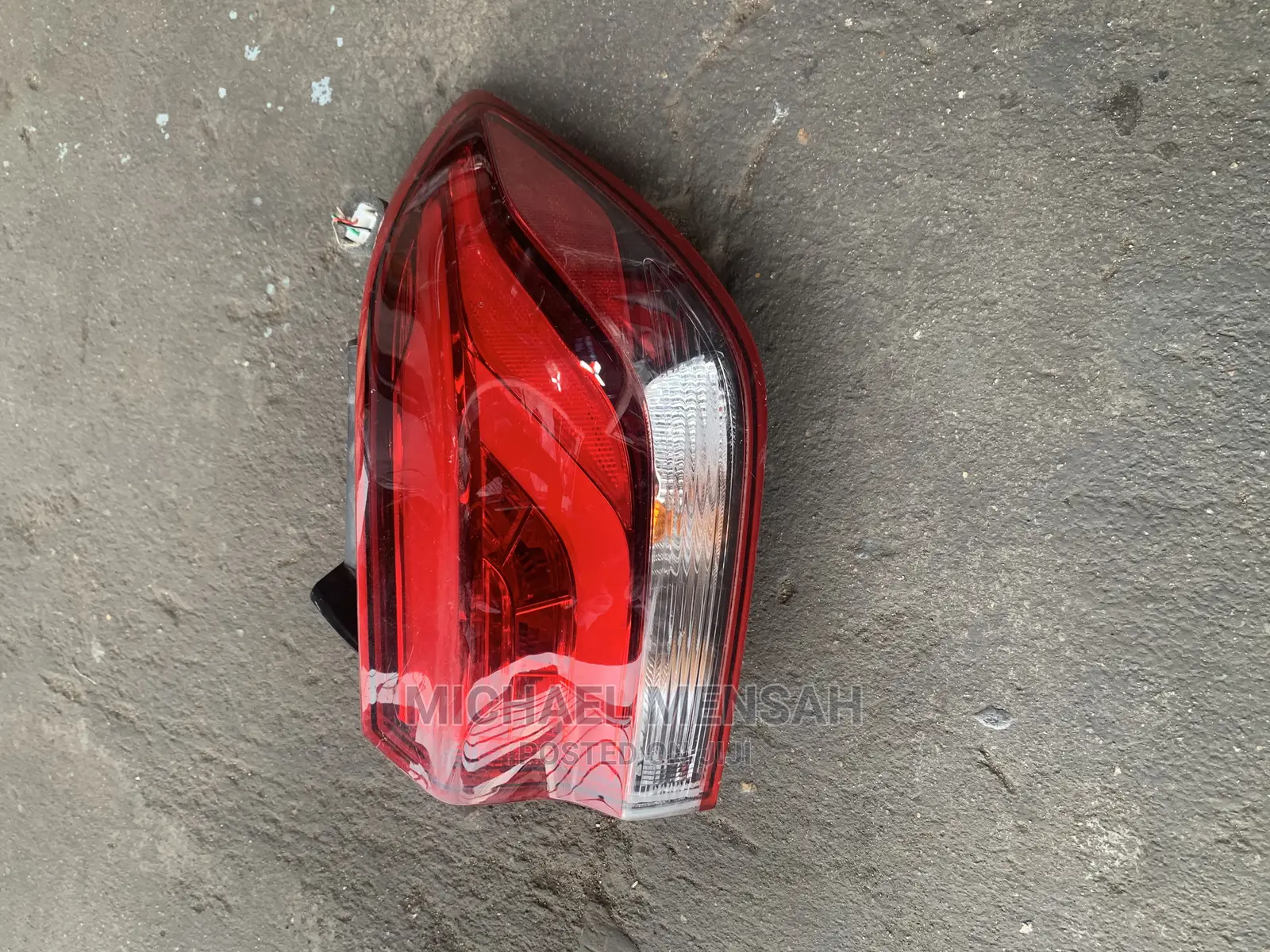 Hyundai Tail Light