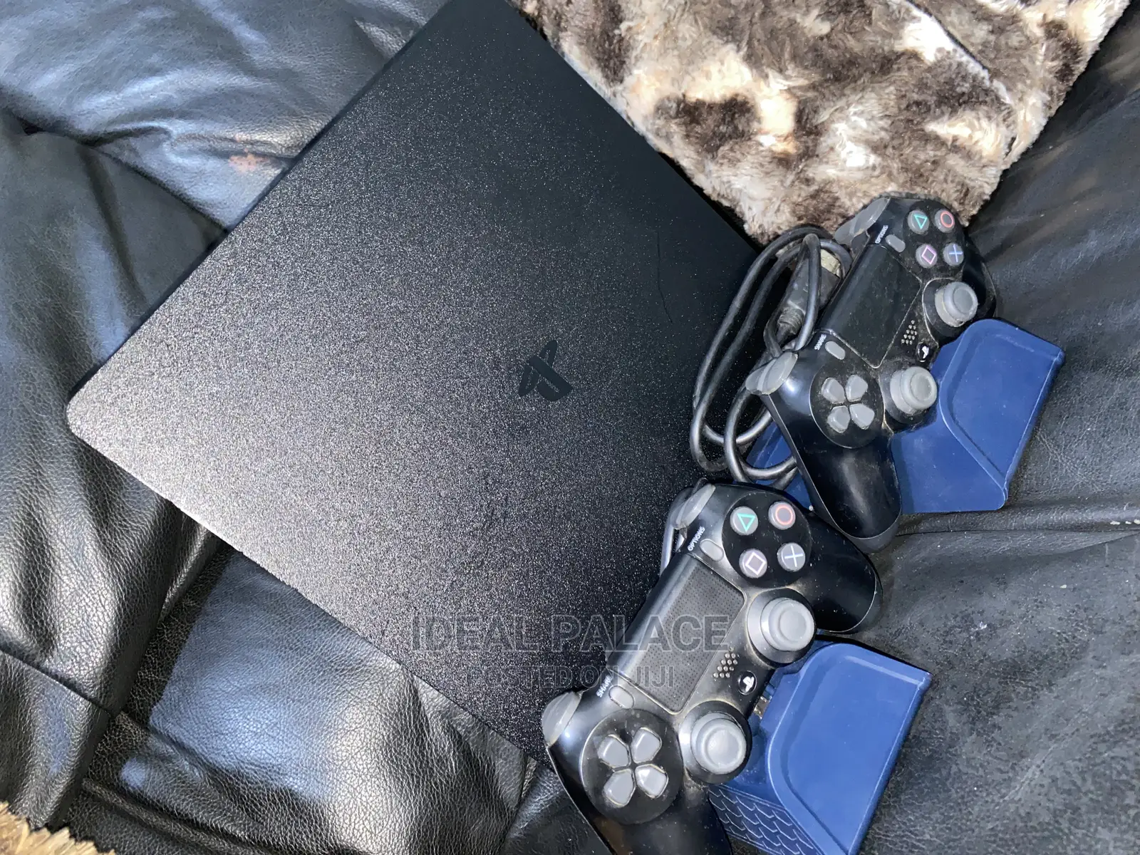 Ps4 Slim Uk Used 10 Games