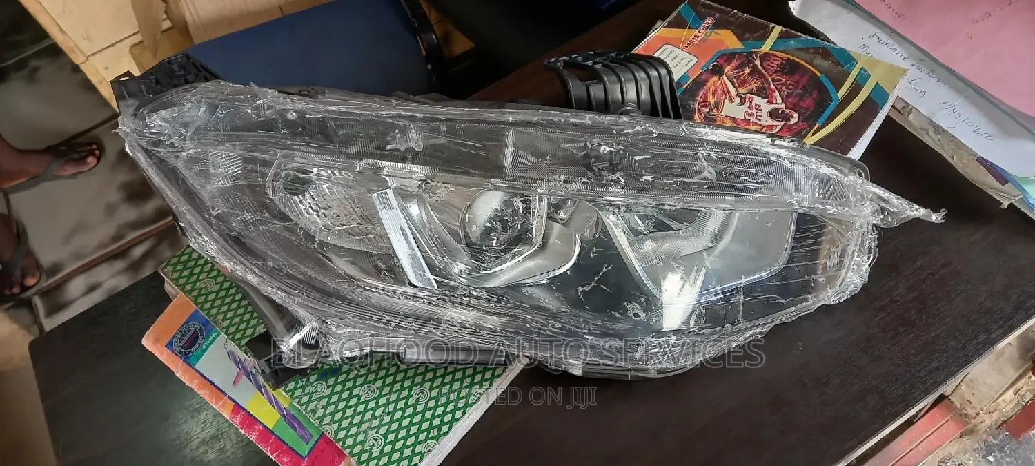 Honda Civic 2016-2019 Front HEADLIGHT Pair Available