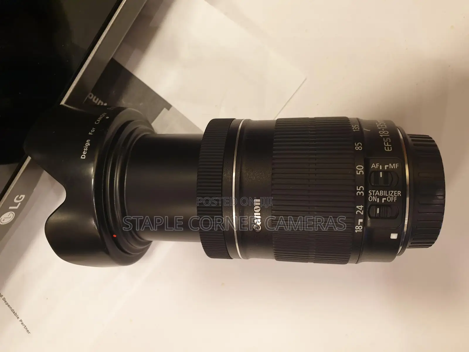 Canon Ef-s 18-135mm Is Zoom Lens