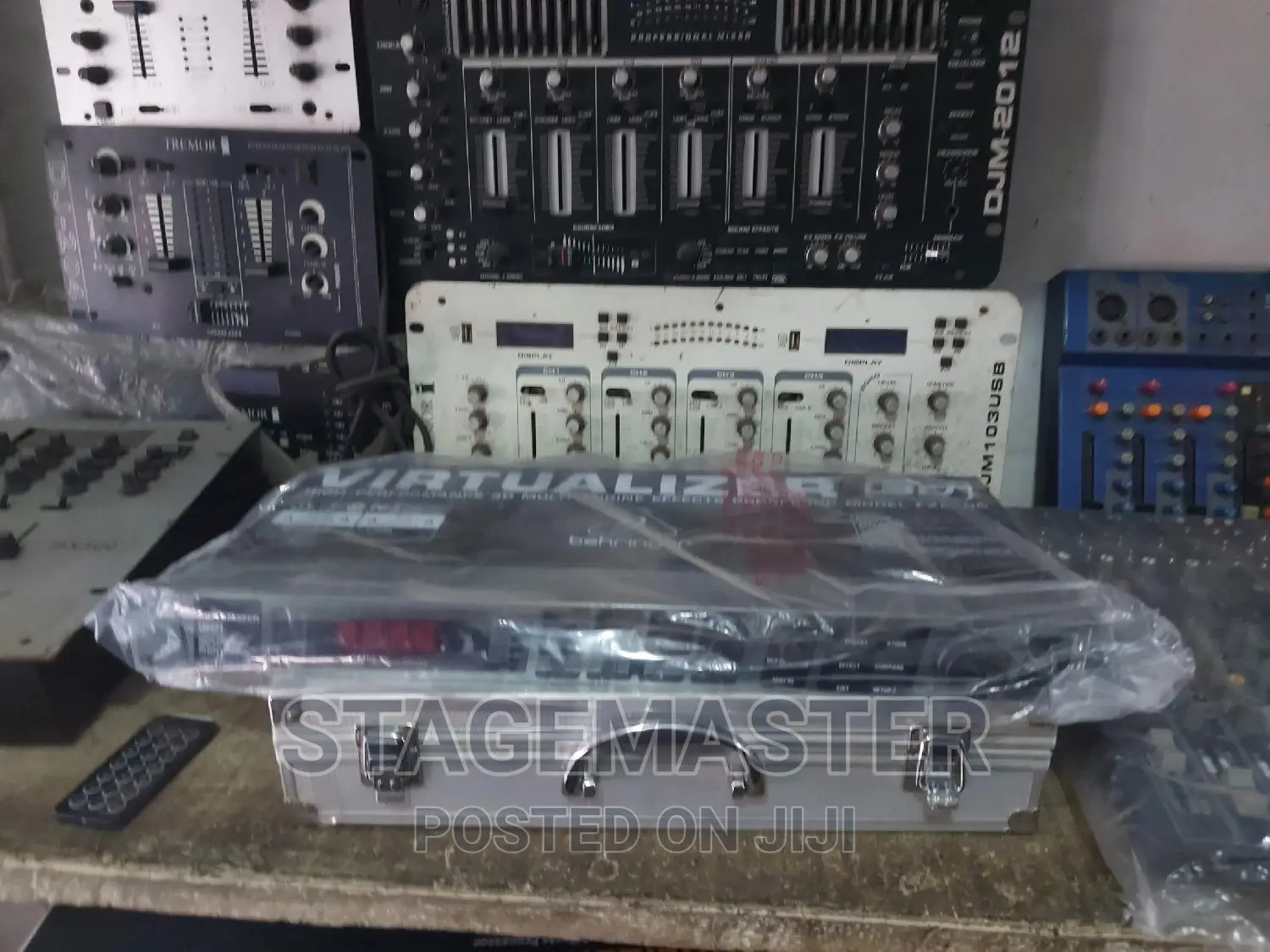 Behringer Sound Effects Processor