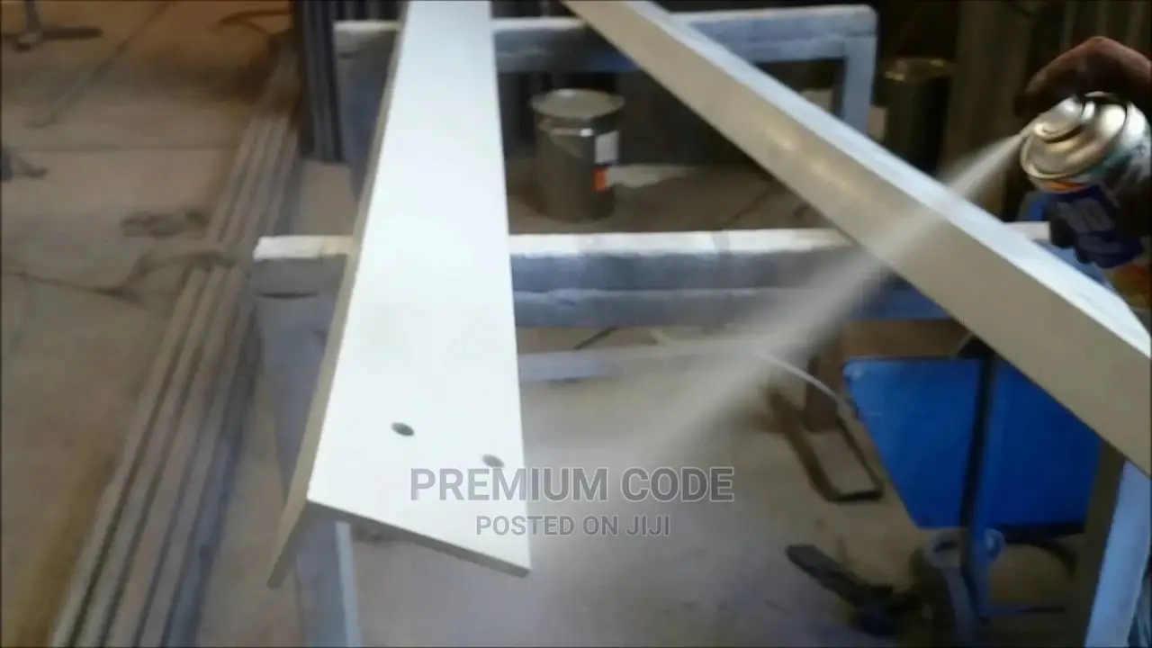 Zinc Spray 93% Zinc Rustproof
