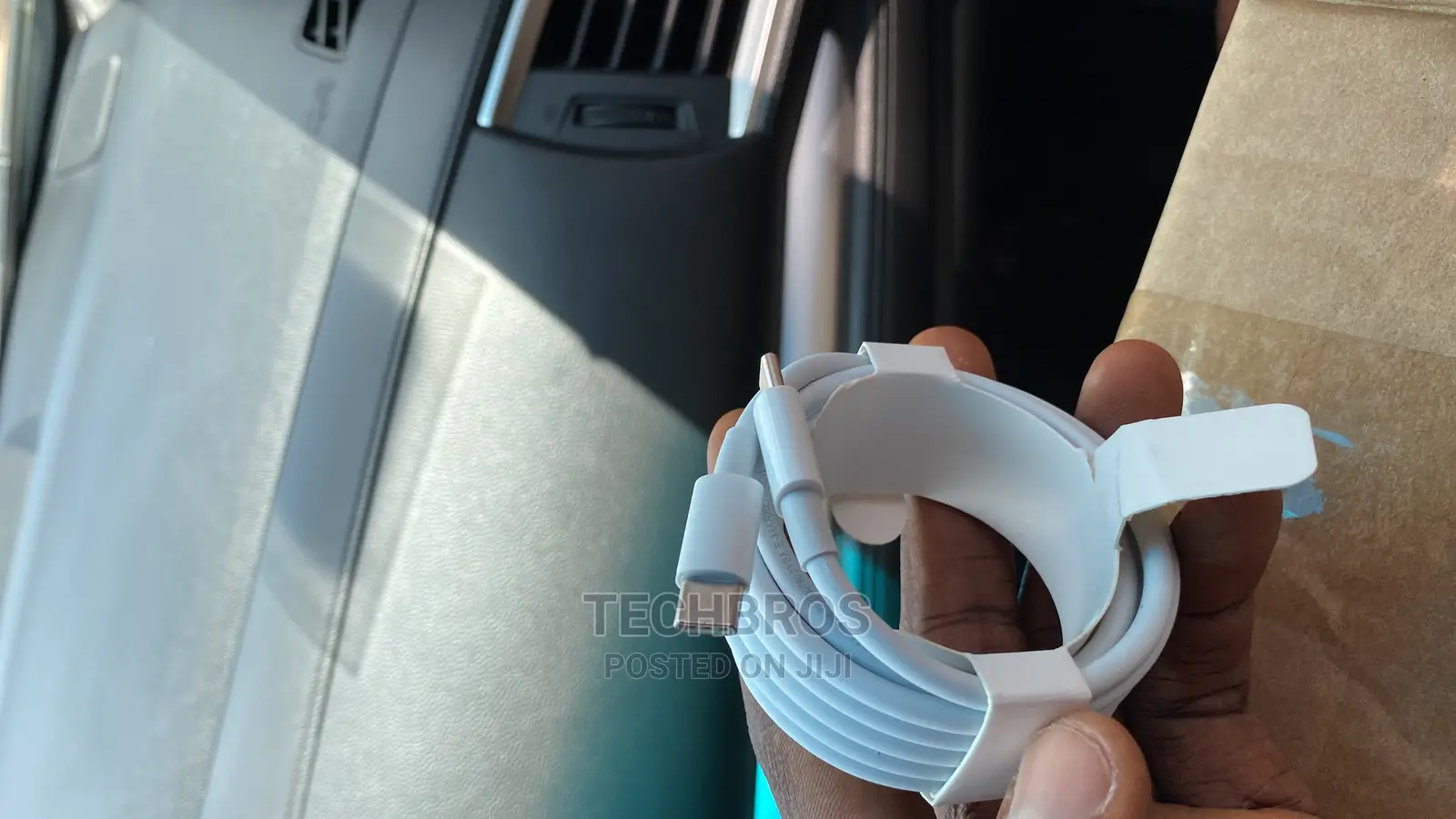 Apple Macbook Original USB -C Charge Cable (2M)