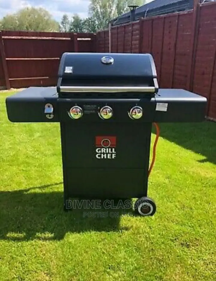 3 Burner Gas Barbecue Grill