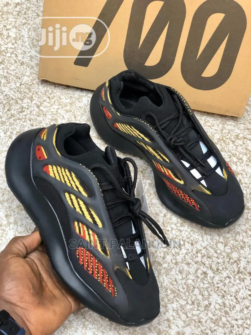 Adidas Yeezy Boost