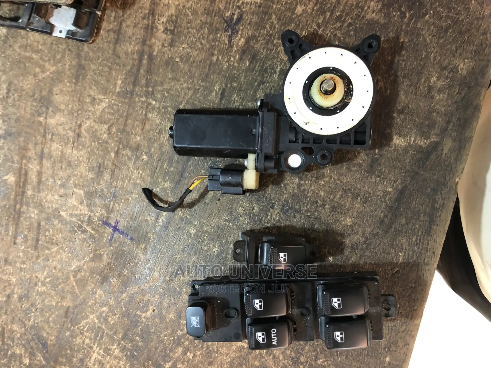 Kia Picanto 2007 Master Door Switch and Door Motor