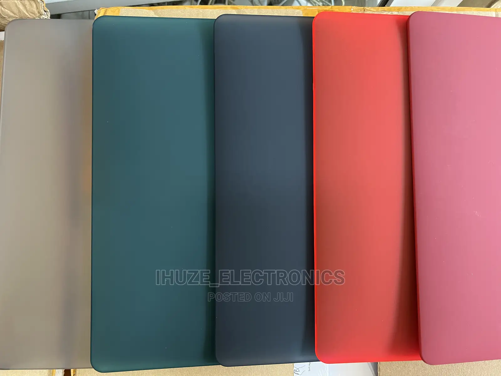 Macbook Air (2018-2020) Covers