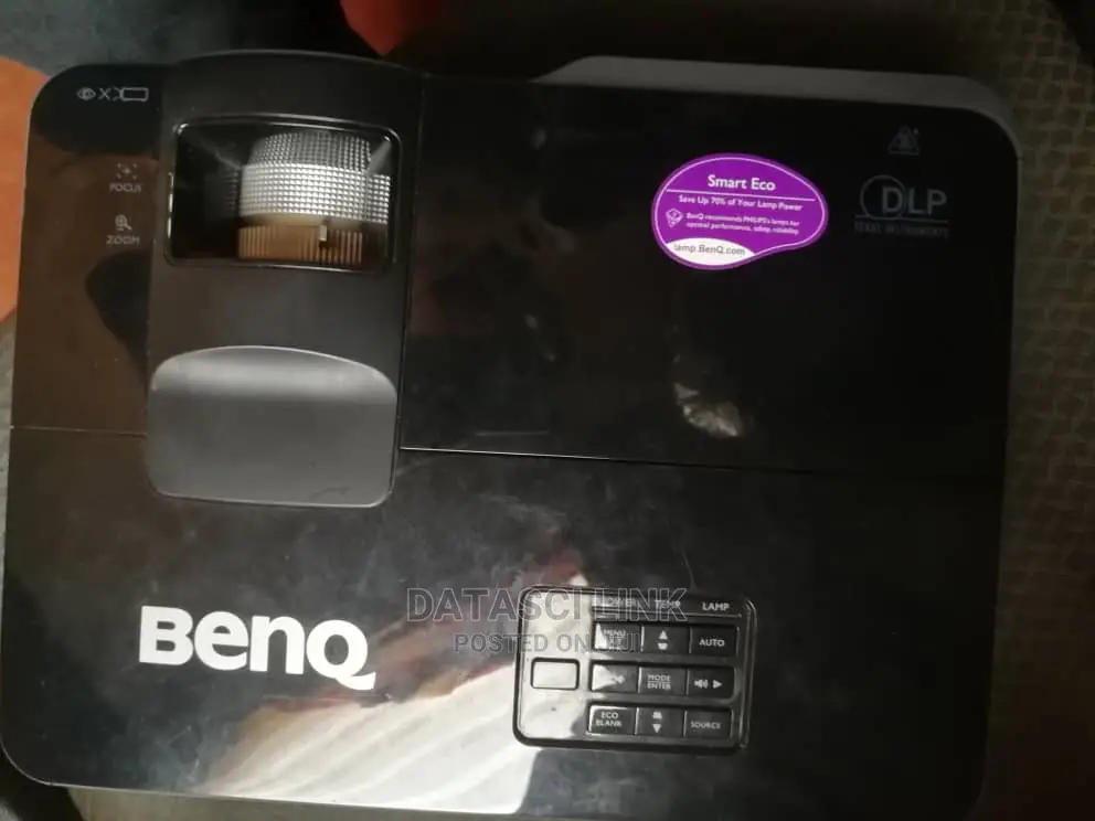 Benq DLP Smart Projector 3200lumens for Sale