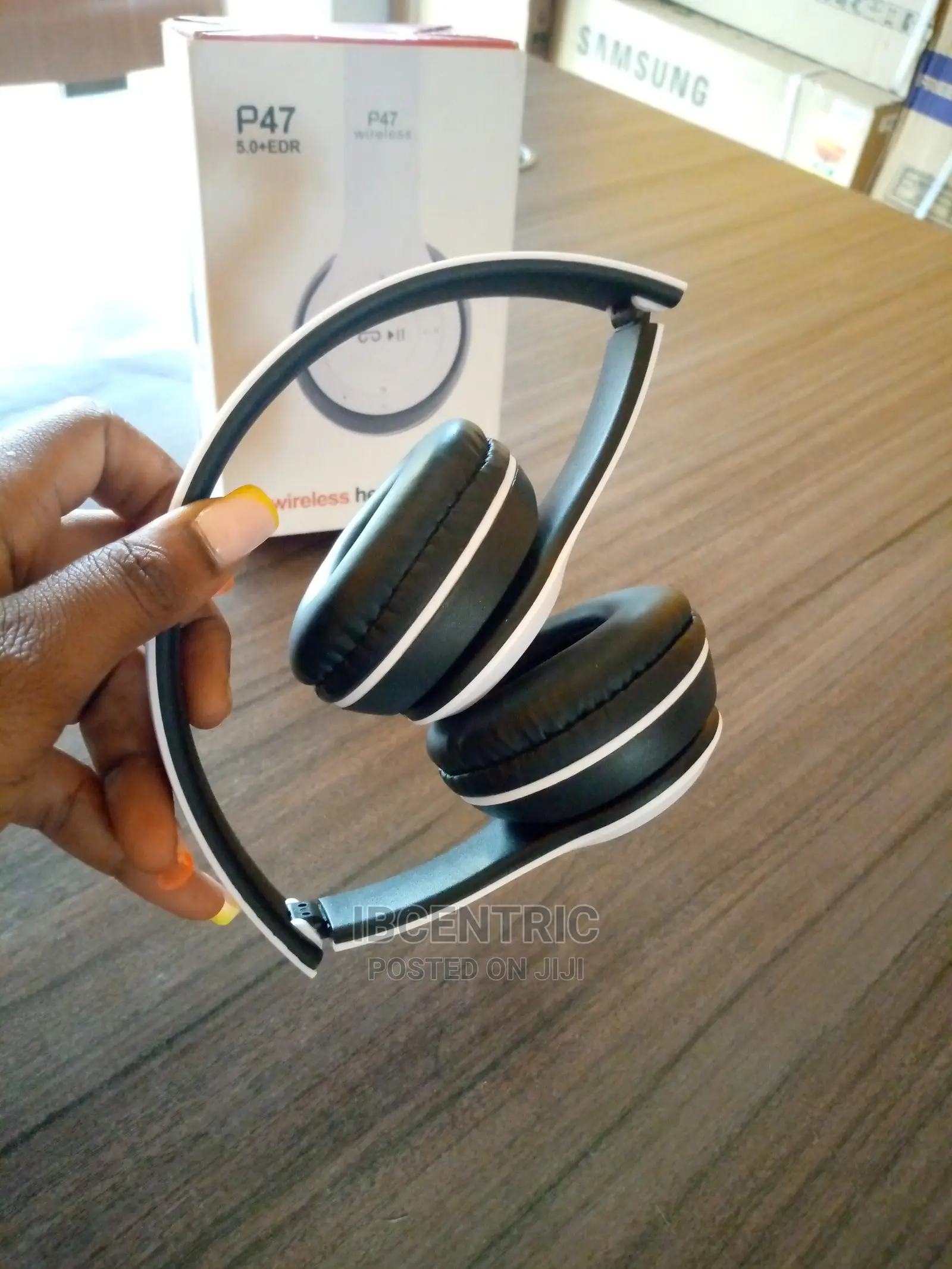 P47 Wireless Headphone