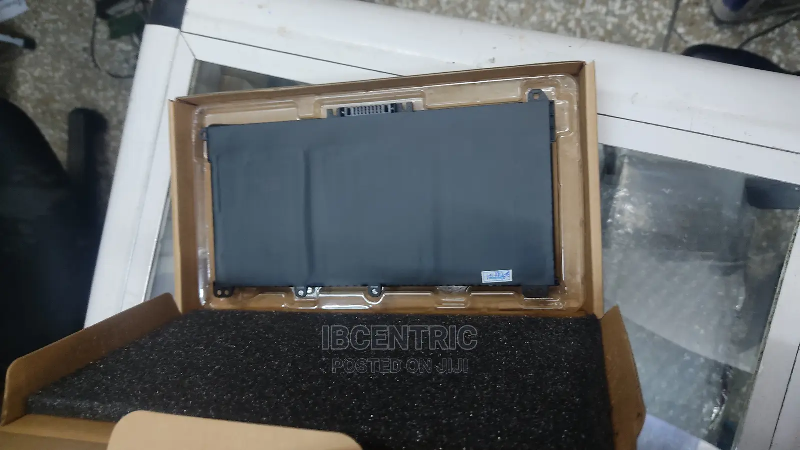 Rechargeable Li-on Battery