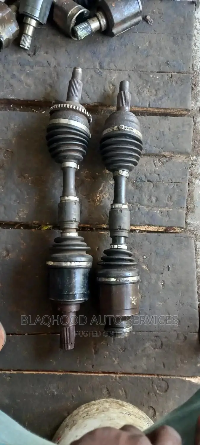 Mazda (CX7) Front DRIVE SHAFT Pair in Stock