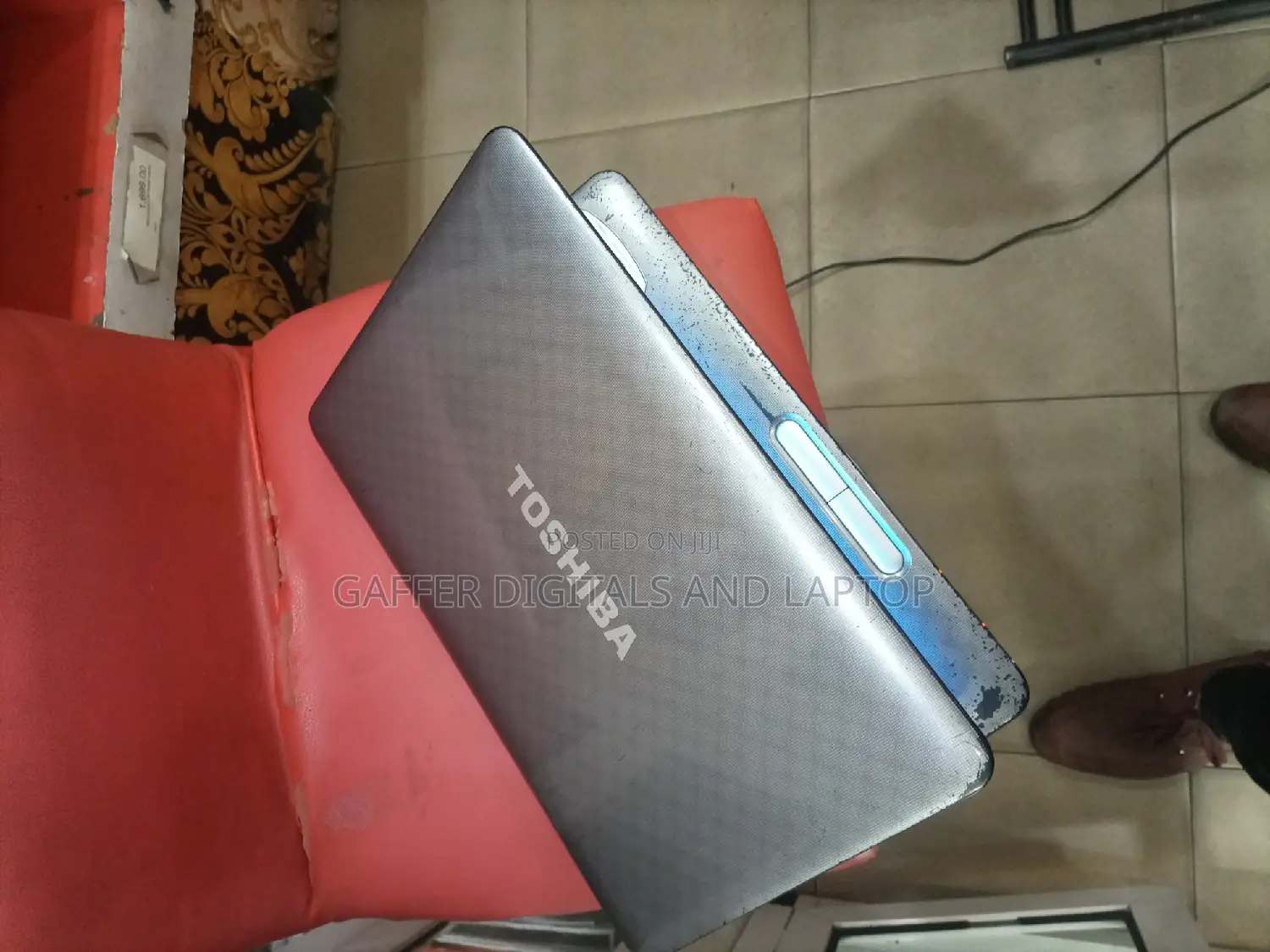 New Laptop Toshiba A30 4GB Intel Core I3 HDD 256GB