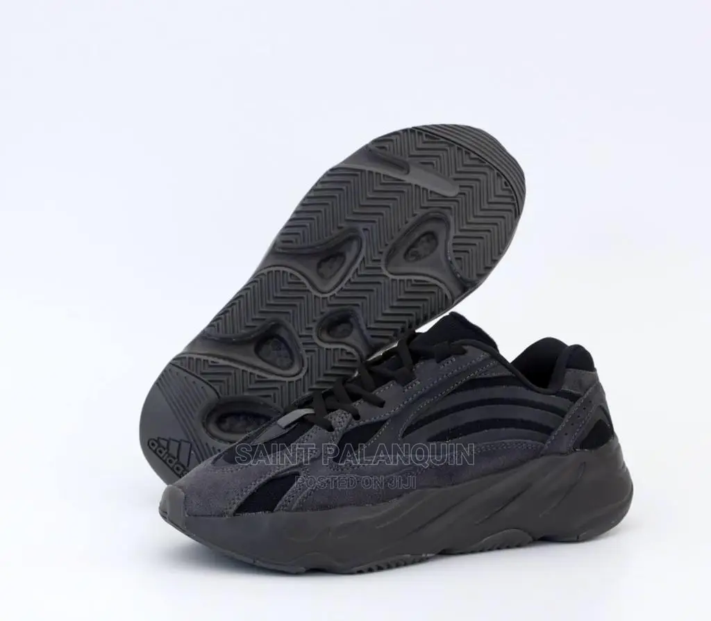 Adidas Yeezy Boost 7hundred