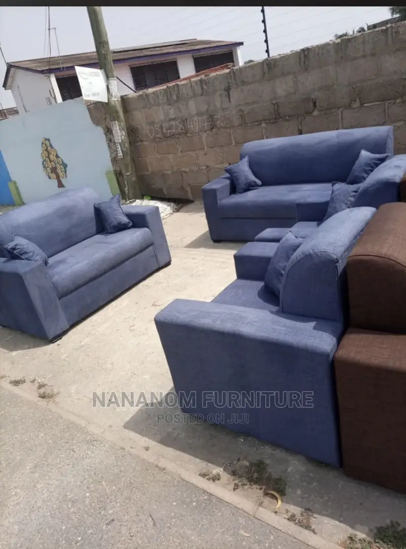 Sofa Set Available