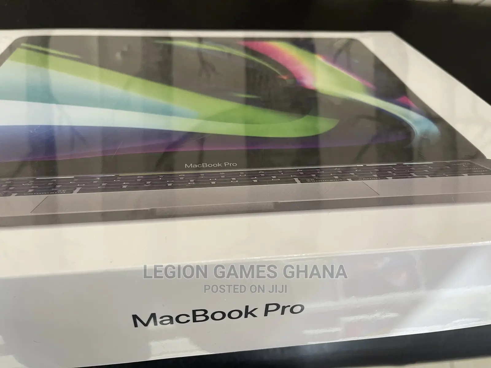 New Laptop Apple MacBook Pro M1 8GB Apple M1 SSD 256GB