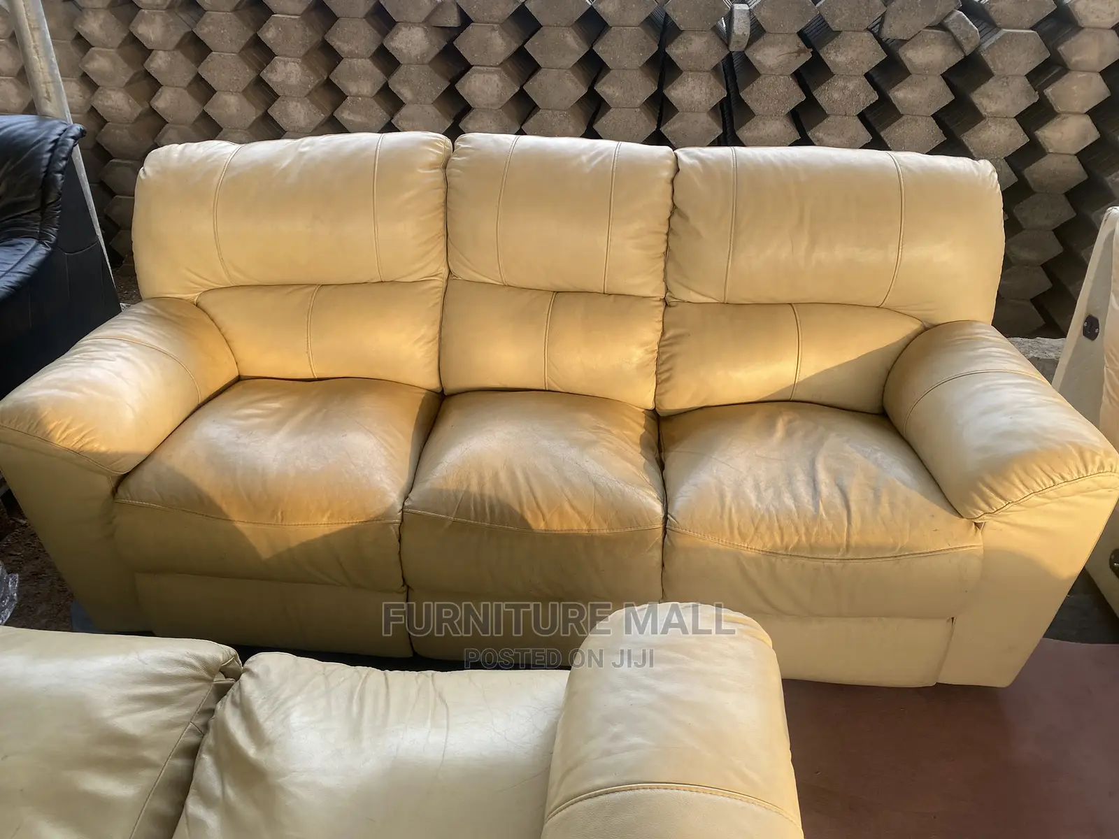Cream Sofa Set From Abroad ( Forign) Free Delivery