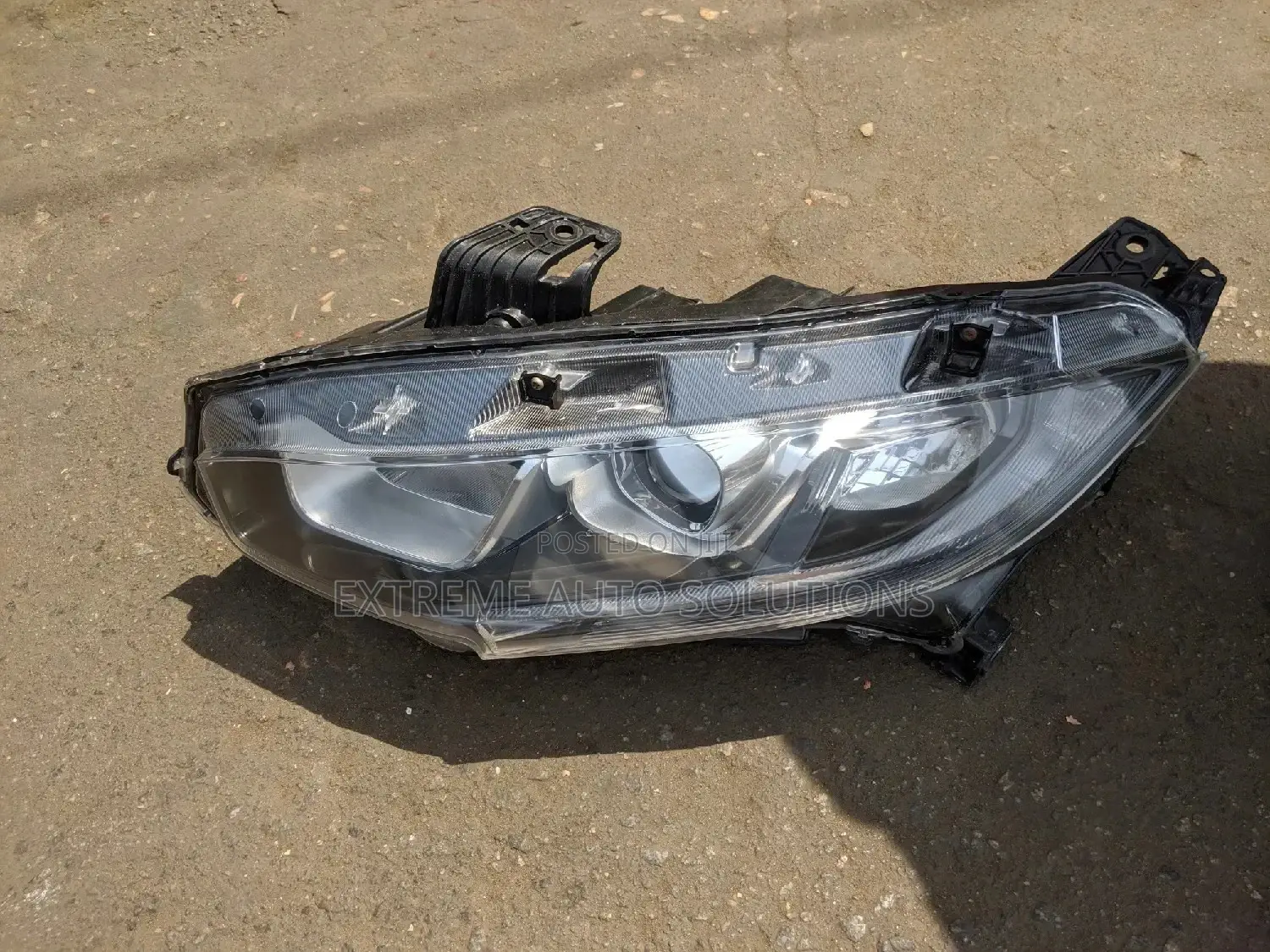 Honda Civic 2019 Headlights