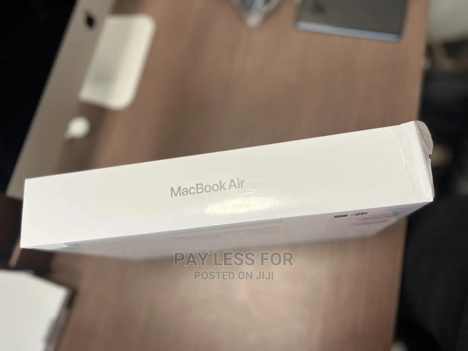 New Laptop Apple MacBook Air 2020 8GB Intel Core I5 SSD 256GB