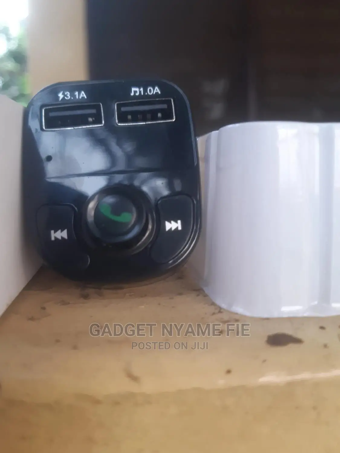 Car Bluetooth Player + Charger