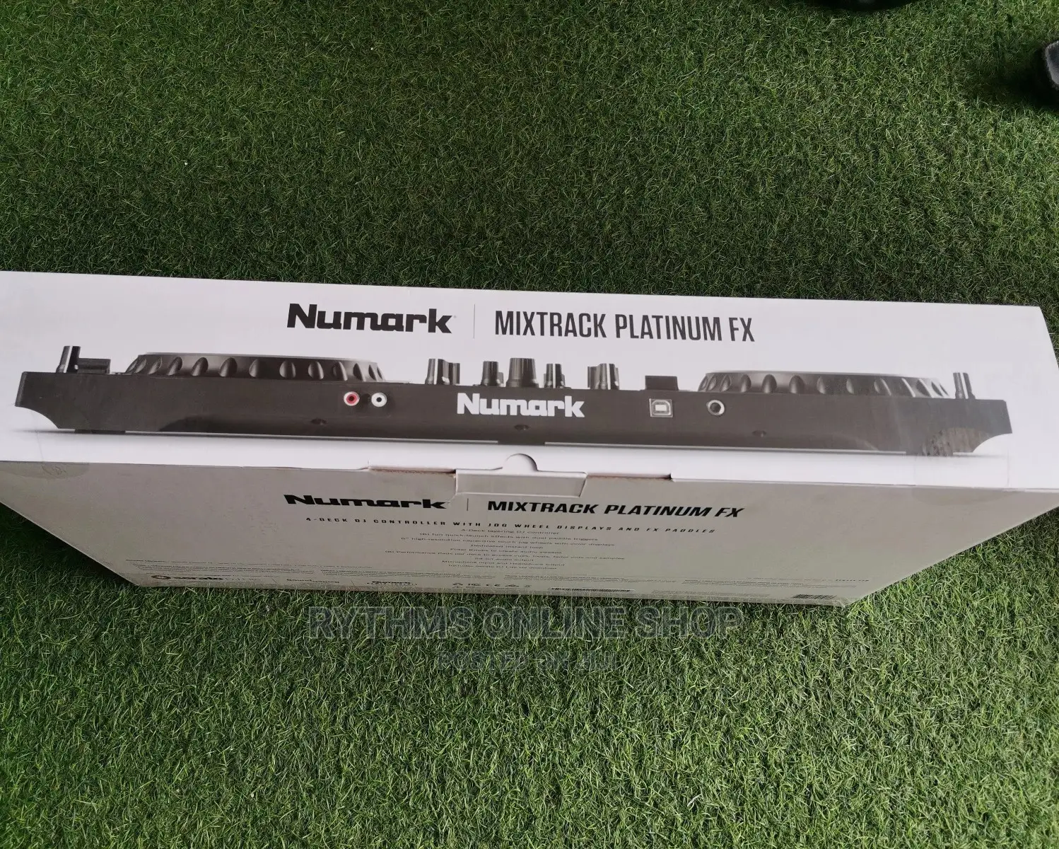 Dj Controller- Numark Mixtrack Platinum FX