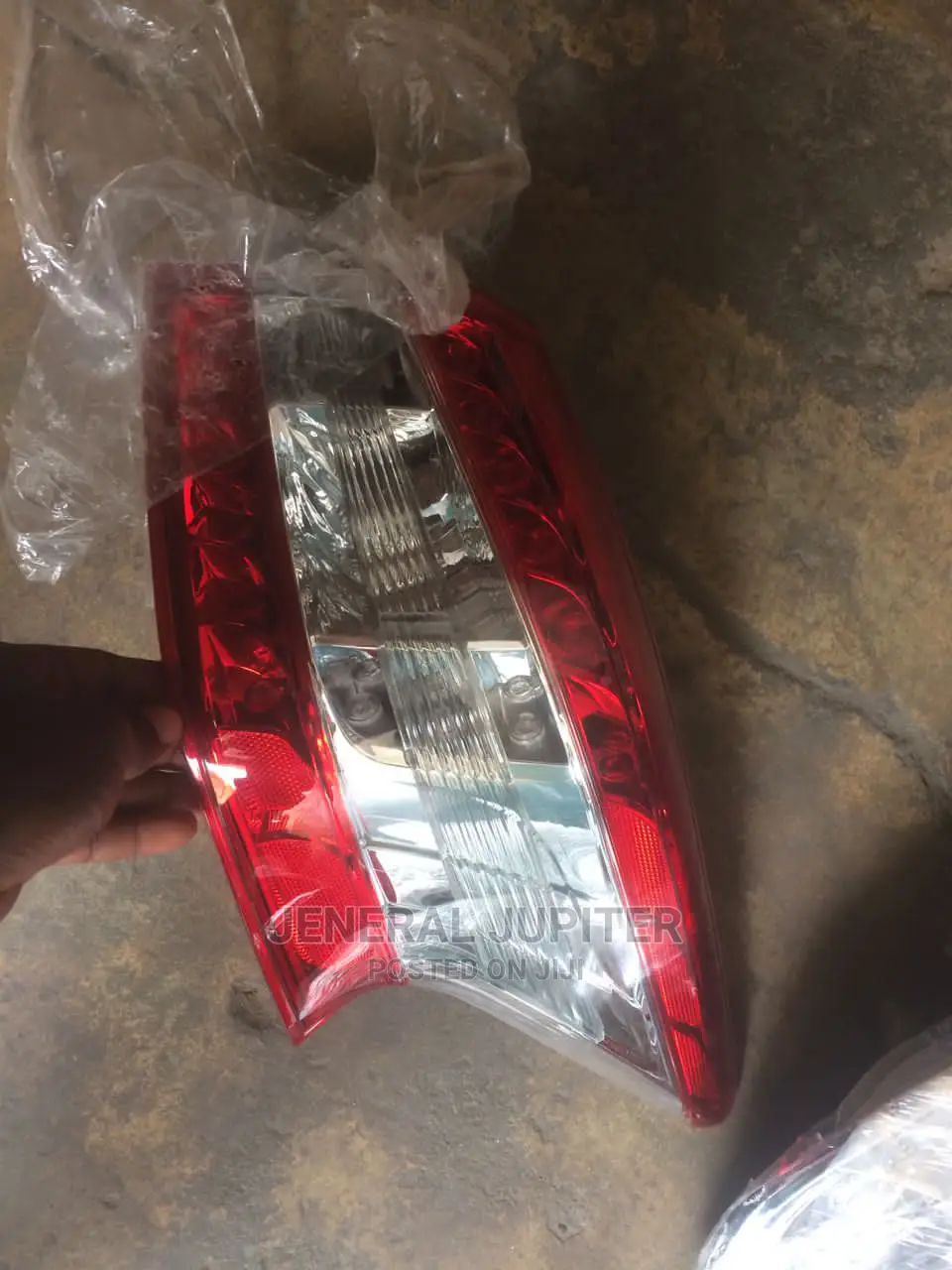 Nissan Sentra 2013/14 Tail Light Right