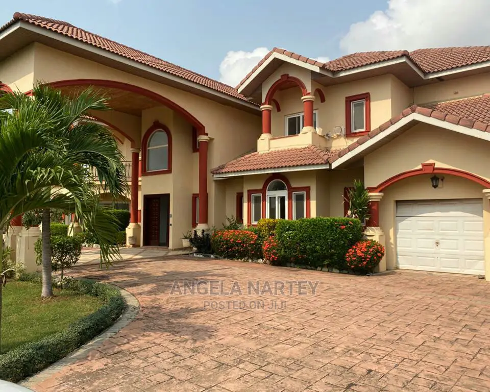 6bdrm Mansion in Angies Properties, Accra Metropolitan for sale