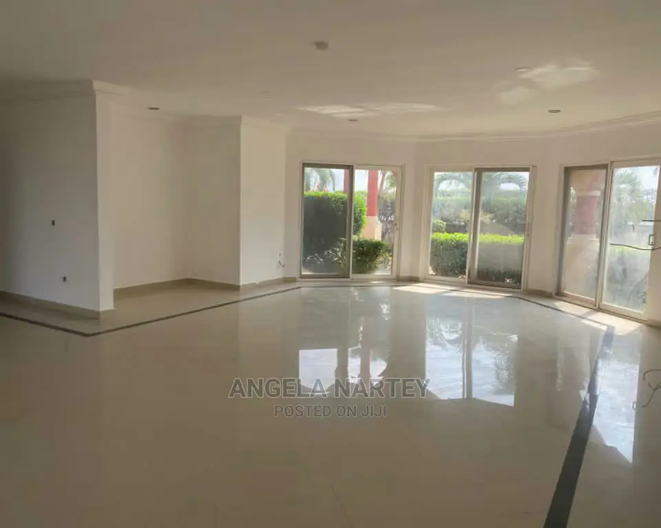 6bdrm Mansion in Angies Properties, Accra Metropolitan for sale