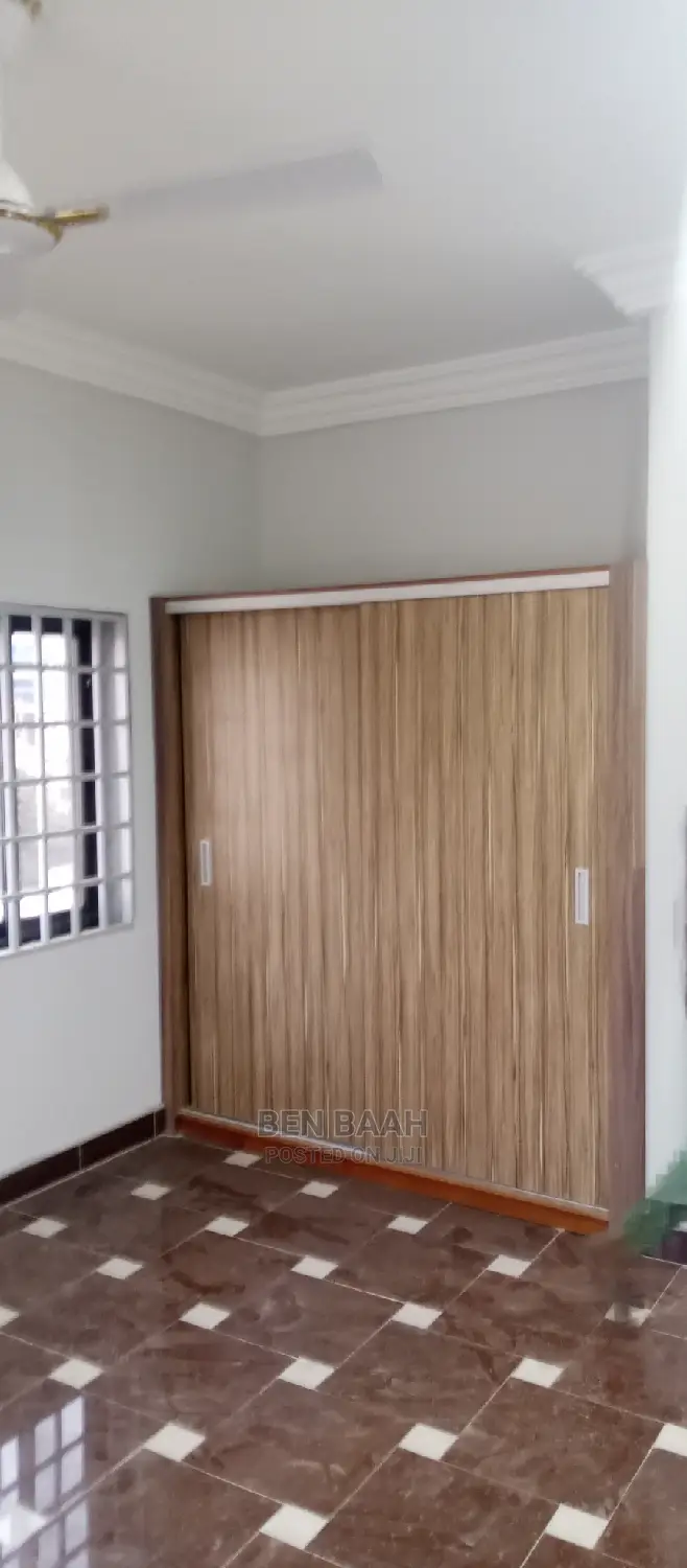 2bdrm Apartment in Ben Properties, School Area for rent