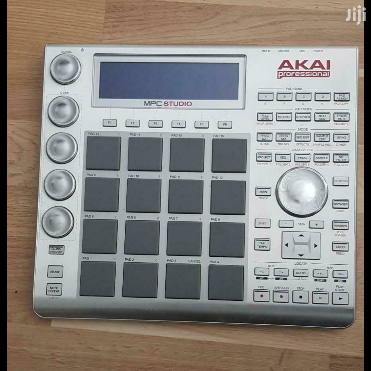 Akai MPC Studio Professional